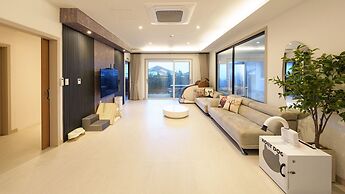 Taean Holy Dog Pool Villa