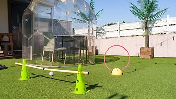 Taean Holy Dog Pool Villa