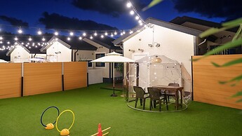 Taean Holy Dog Pool Villa