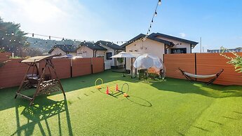 Taean Holy Dog Pool Villa