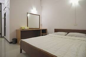 Suriyart Hotel