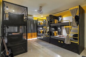The Hosteller Lonavala City Centre