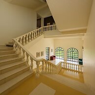 Qila Hotel
