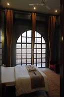Qila Hotel