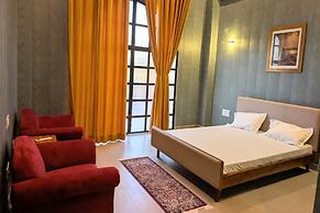 Qila Hotel