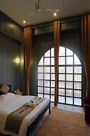 Qila Hotel