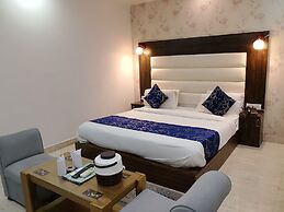 Hotel The Raj Palace