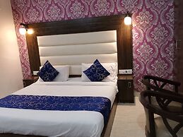 Hotel The Raj Palace