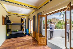 The Hosteller Leh - Hotel Bayshu