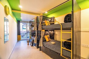 The Hosteller Rishikesh Laxman Jhula