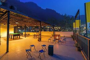 The Hosteller Rishikesh Laxman Jhula