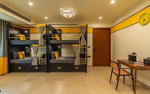 The Hosteller Agra Tajganj