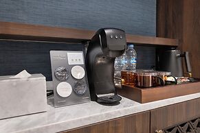 ASHLEY NEWAIR Menteng with Air Purifier