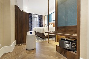 ASHLEY NEWAIR Menteng with Air Purifier