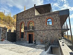 Château Byurakan Hotel