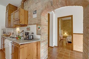 Borgo Ciclamino Pool&activities