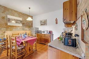 Borgo Ciclamino Pool&activities