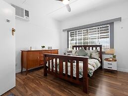 Spacious Home Near Urangan Beachfront