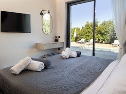 PanStel - Villa Aurora with private pool