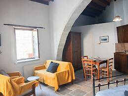 Traditional Cozy Retreat
