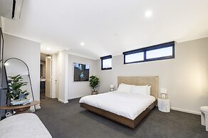 Fun for Families: Location, Cinema, Games, Wifi