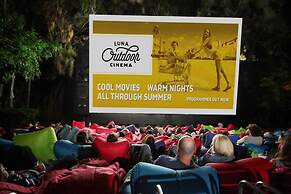 Fun for Families: Location, Cinema, Games, Wifi