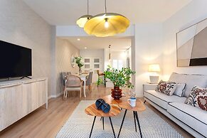 Exclusive apt 3rooms in Granada Martinez Campos II