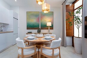 Unique Apartment in Cordoba Templo Romano