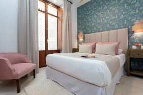 Unique Apartment in Cordoba Templo Romano