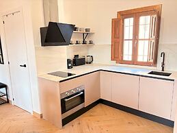 Lovely Loft With Views in Granada Mirador de Aixa