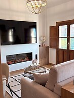 Lovely Loft With Views in Granada Mirador de Aixa
