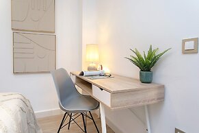 Luxury Apartment in M Laga Victoria