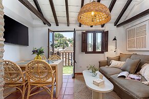 Luxury House in Granada Center Reyes II