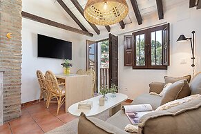 Luxury House in Granada Center Reyes II