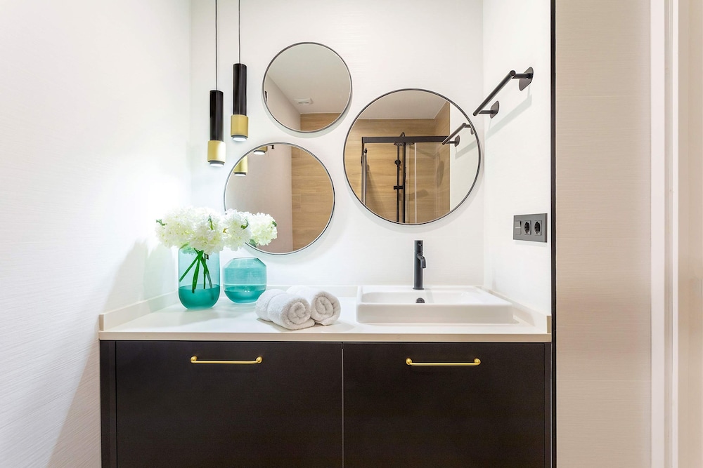 Exclusive Apartment in Granada Center Alhondiga II