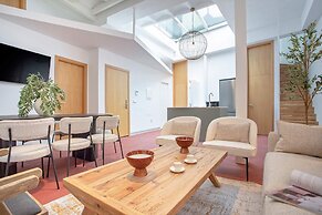 Cozy 3BD Duplex With Private Pool in Seville Center Gran Poder III