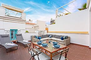 Modern Centric Duplex With Stunning Terrace Francos V