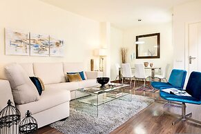 Modern Centric Duplex With Stunning Terrace Francos V