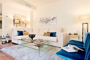 Modern Centric Duplex With Stunning Terrace Francos V