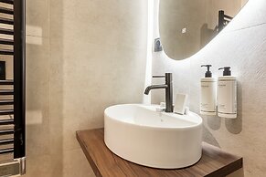 Le White by Sweett
