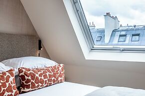 Le White by Sweett