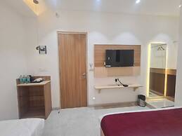 MURLI HOTEL LUXURY ROOMS