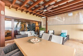 Townhouse With Ocean View Puerto Bahia P5