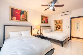 Townhouse With Ocean View Puerto Bahia P5