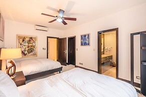 Townhouse With Ocean View Puerto Bahia P5