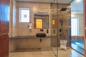 Delight The Lavish Loft Corbett