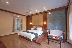 Delight The Lavish Loft Corbett