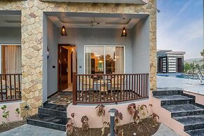 Delight The Lavish Loft Corbett