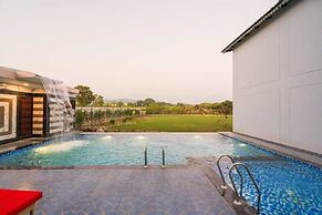 Delight The Lavish Loft Corbett