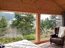 Kedra Village Getaway - Scenic Mountain Views